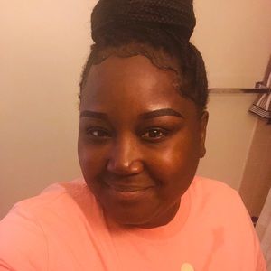 Meet your Posher, Kim